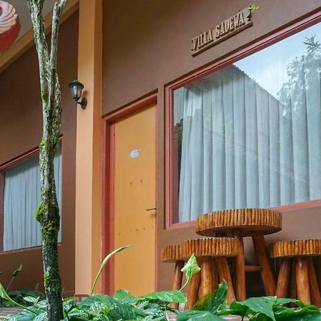 Reddoorz Resort @ タワンマング エクステリア 写真