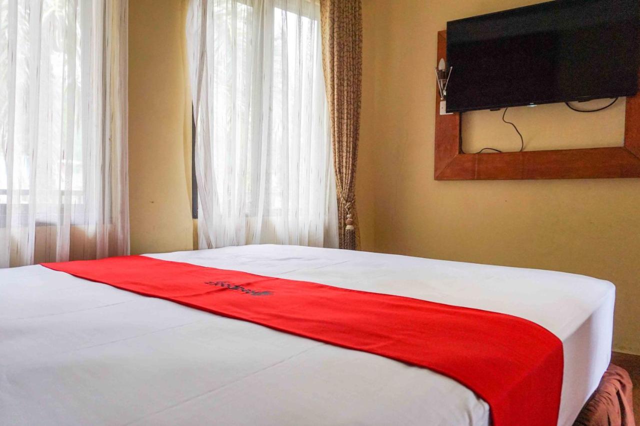Reddoorz Resort @ タワンマング エクステリア 写真